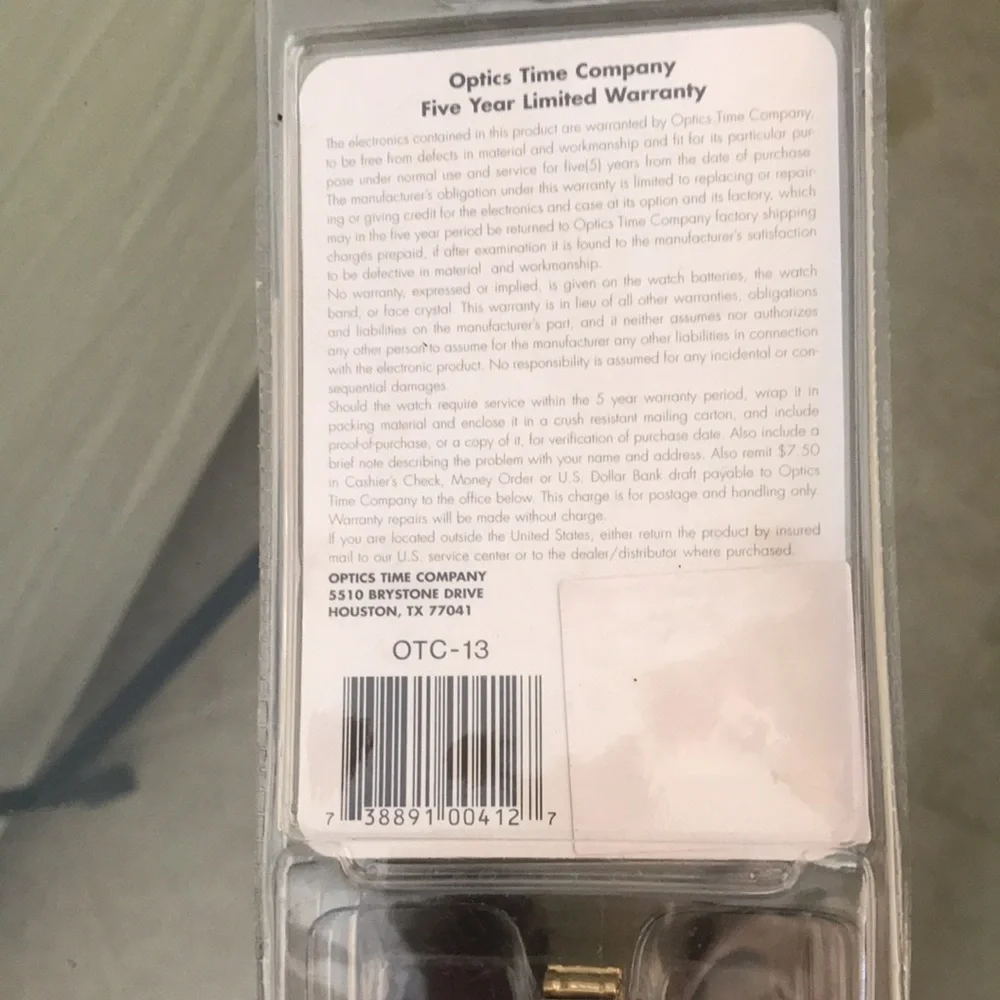 Optics quartz watch